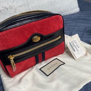 Gucci Belt Bag (size 95) Includes Belt